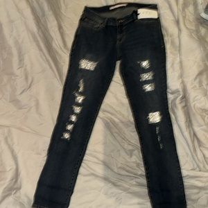S&P by standard practices size 31 blue jeans NWT with silver/rhinestone‎ patches